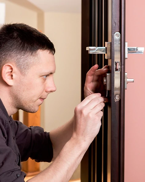 : Professional Locksmith For Commercial And Residential Locksmith Services in Alhambra, CA
